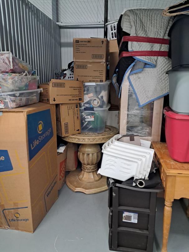 Storage Auction in McCook, IL at Safeguard Self Storage McCook ends